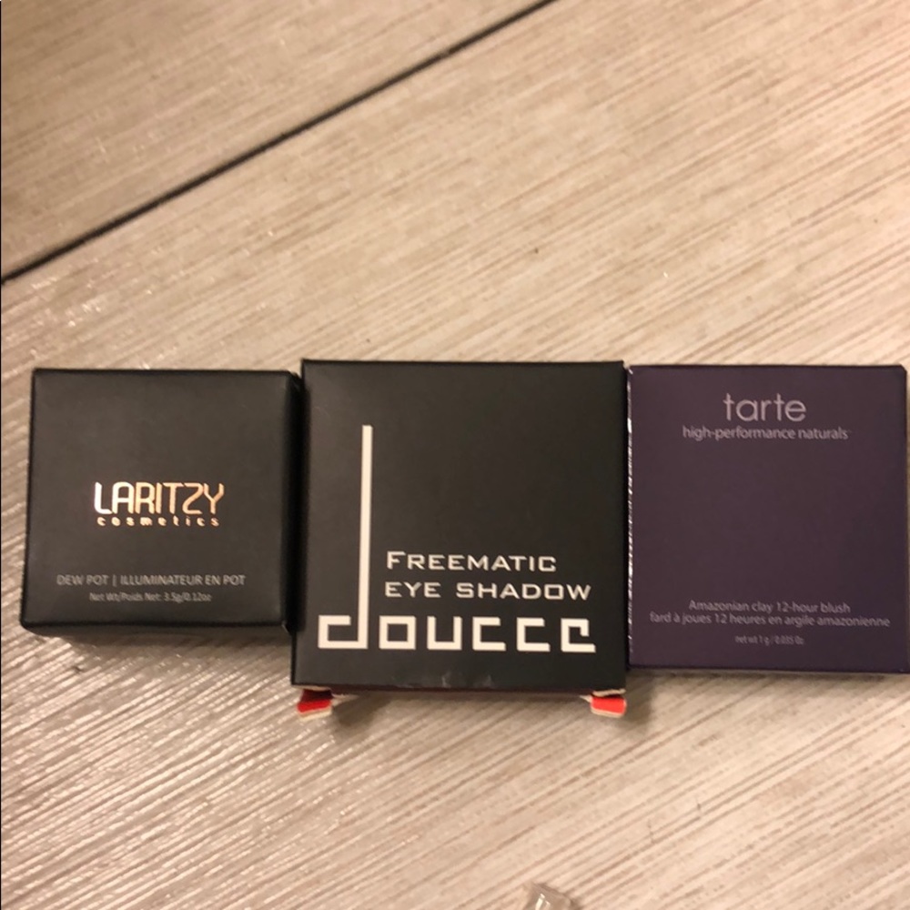 🌟💋MAKEUP BUNDLE💋🌟 - Picture 6 of 8
